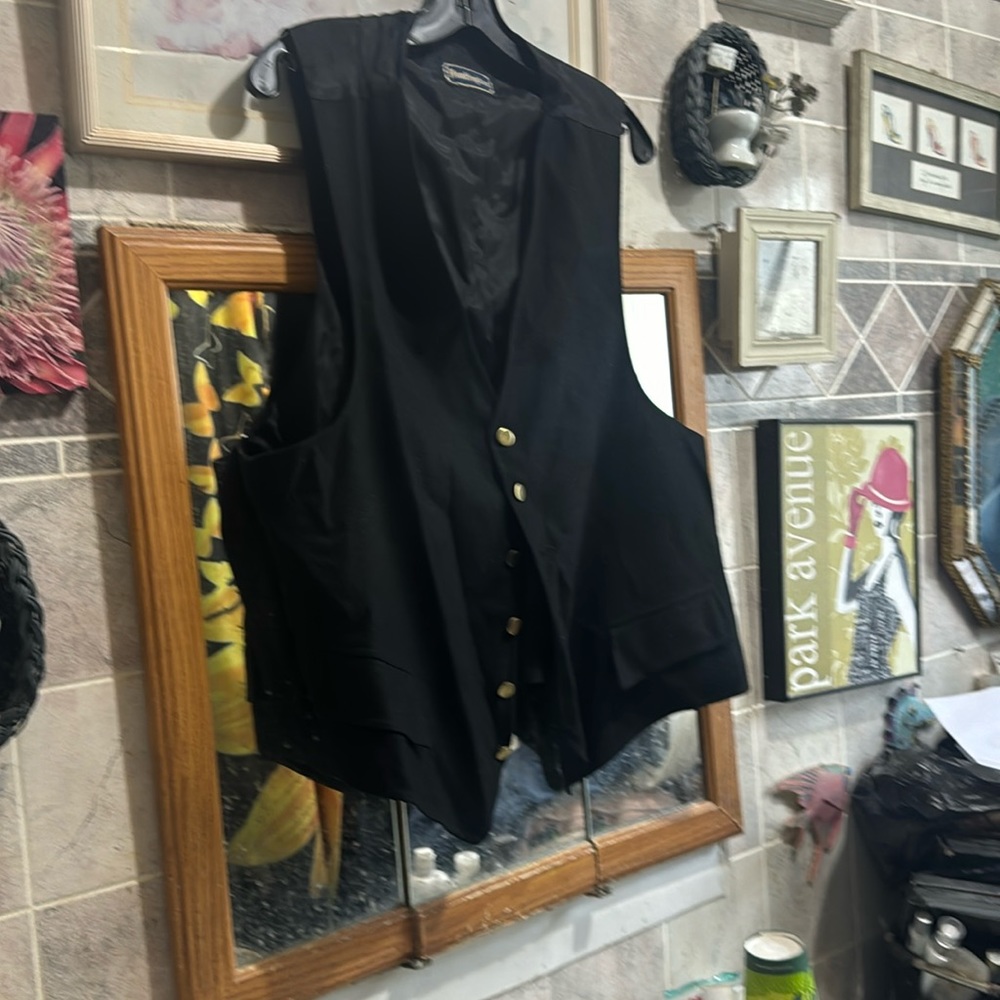 Huntington vest